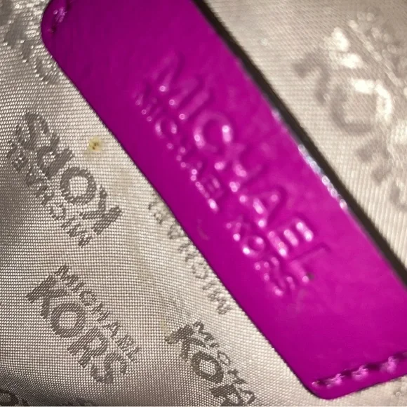 Michael Kors MK Jet set tote Shoulder bag BEAUTIFUL FUSCIA color 38T2XJST3A